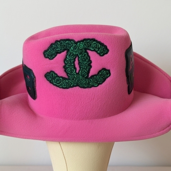 Alpha Kappa Alpha Pink Embroidered Women\'s Hat main image 4